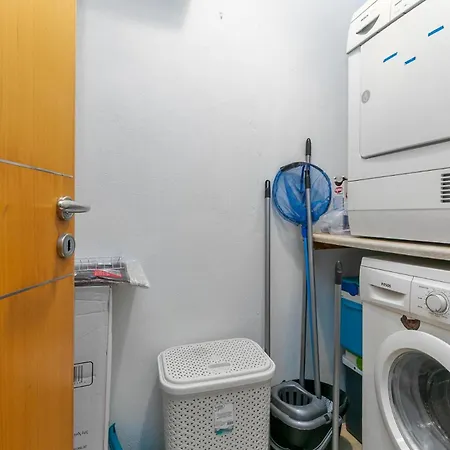 Aphrodite Gardens By Ezoria * פאפוס