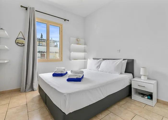 Aphrodite Gardens By Ezoria Paphos