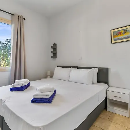 Appartement Aphrodite Gardens By Ezoria *