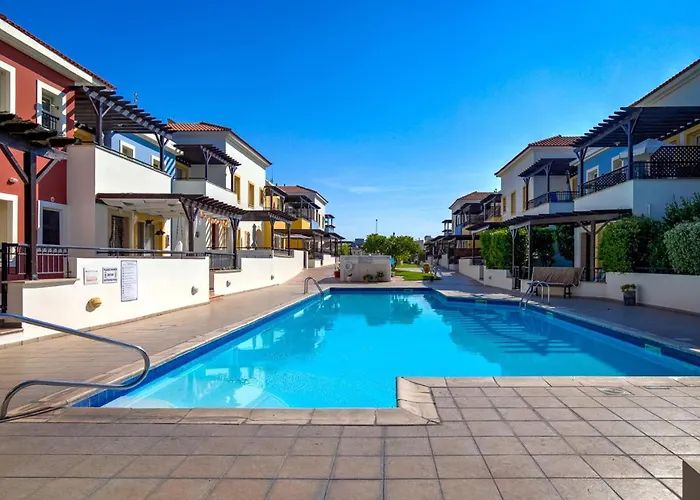 Aphrodite Gardens By Ezoria