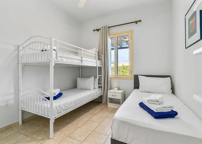 Apartman Aphrodite Gardens By Ezoria *